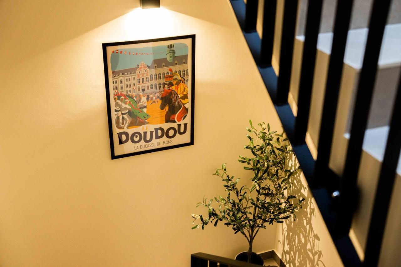 Luxury Penthouse & Terrace - Mons City Center エクステリア 写真